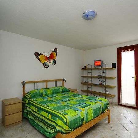 B&B Simon&Simon San Teodoro  Exterior foto